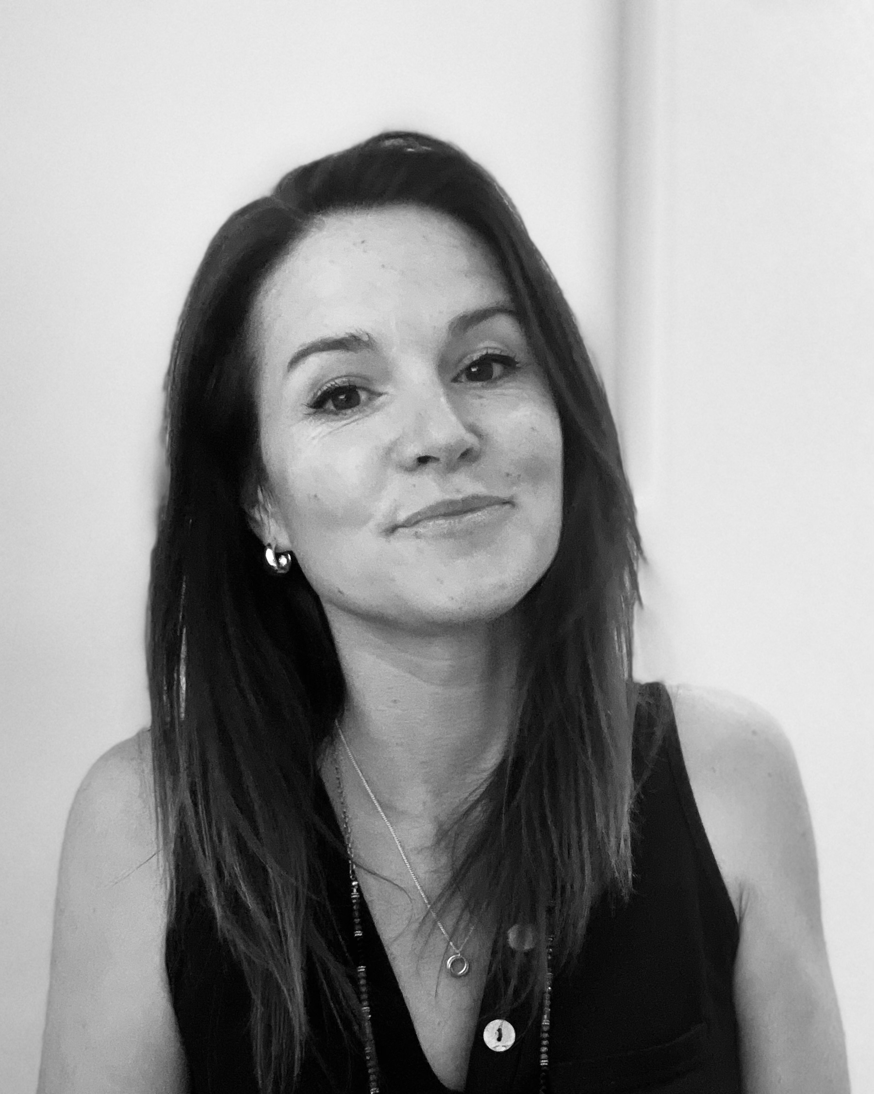 Catriona MACKIE