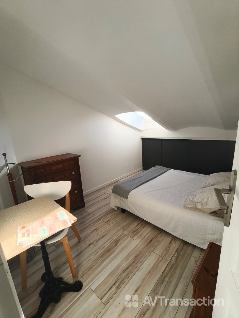 T6 Dernier étage, vue mer, climatisé, en deux lots ! 