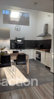 Appartement à vendre  - 7 pièce(s) - 130m2 - Marseille (13002)