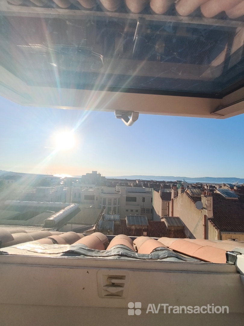Appartement à vendre  - 7 pièce(s) - 130m2 - Marseille (13002)