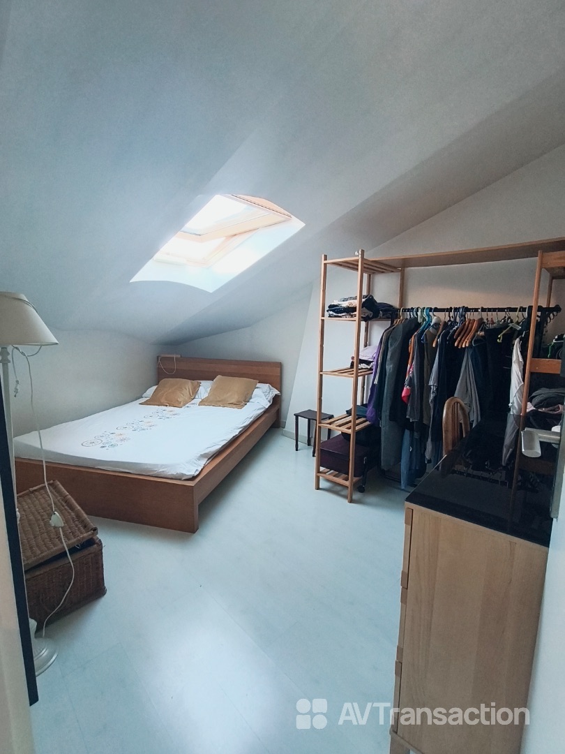 Appartement à vendre  - 7 pièce(s) - 130m2 - Marseille (13002)