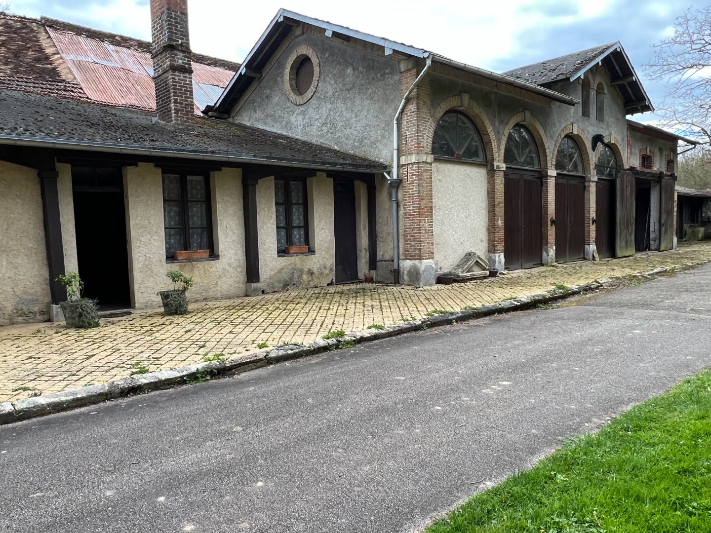 Château  à vendre  - 28 pièce(s) - 756m2 - Chaufour Les Bonnieres (78270)