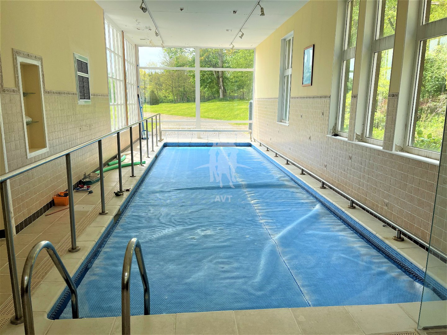 Château  à vendre  - 28 pièce(s) - 1145m2 - Bourg Achard (27310)