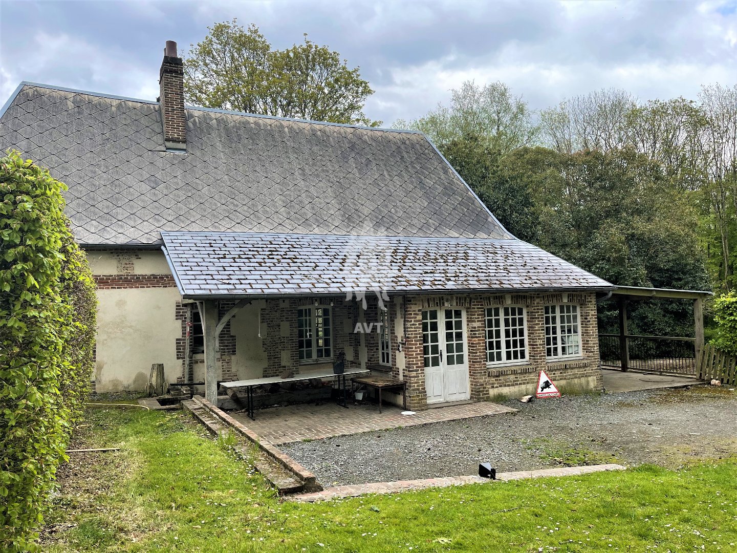 Château  à vendre  - 28 pièce(s) - 1145m2 - Bourg Achard (27310)