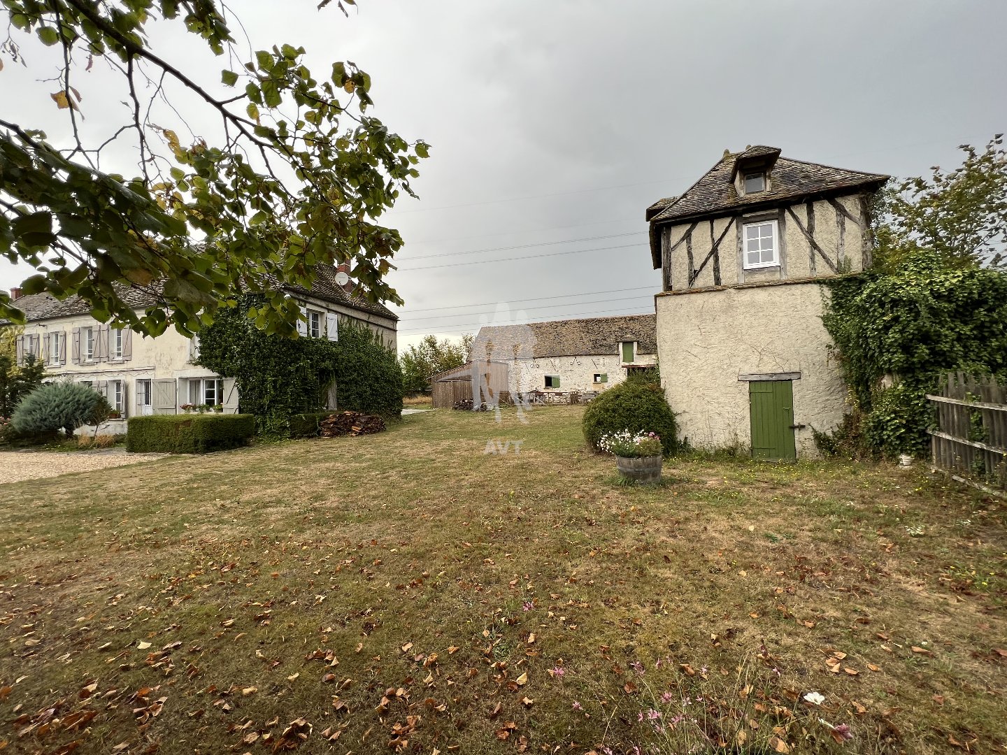 Domaine à vendre  - 16 pièce(s) - 520m2 - Guerville (78930)