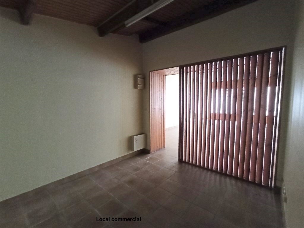 Immeuble de rapport à vendre  - 240m2 - Pons (17800)