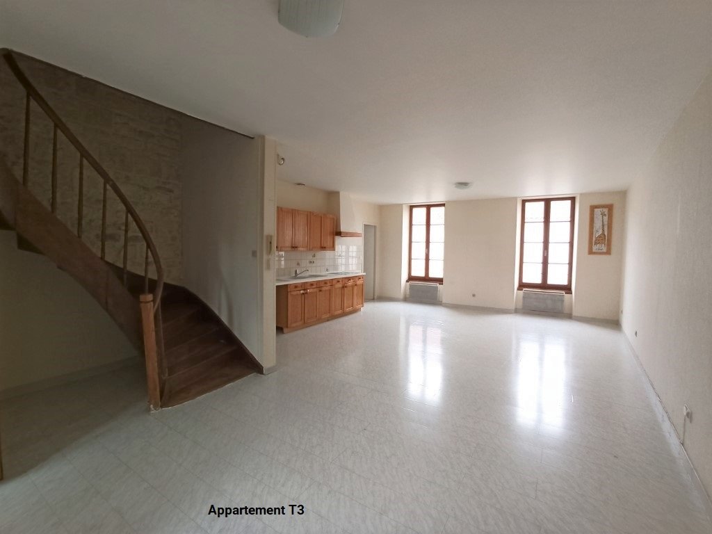 Immeuble de rapport à vendre  - 240m2 - Pons (17800)