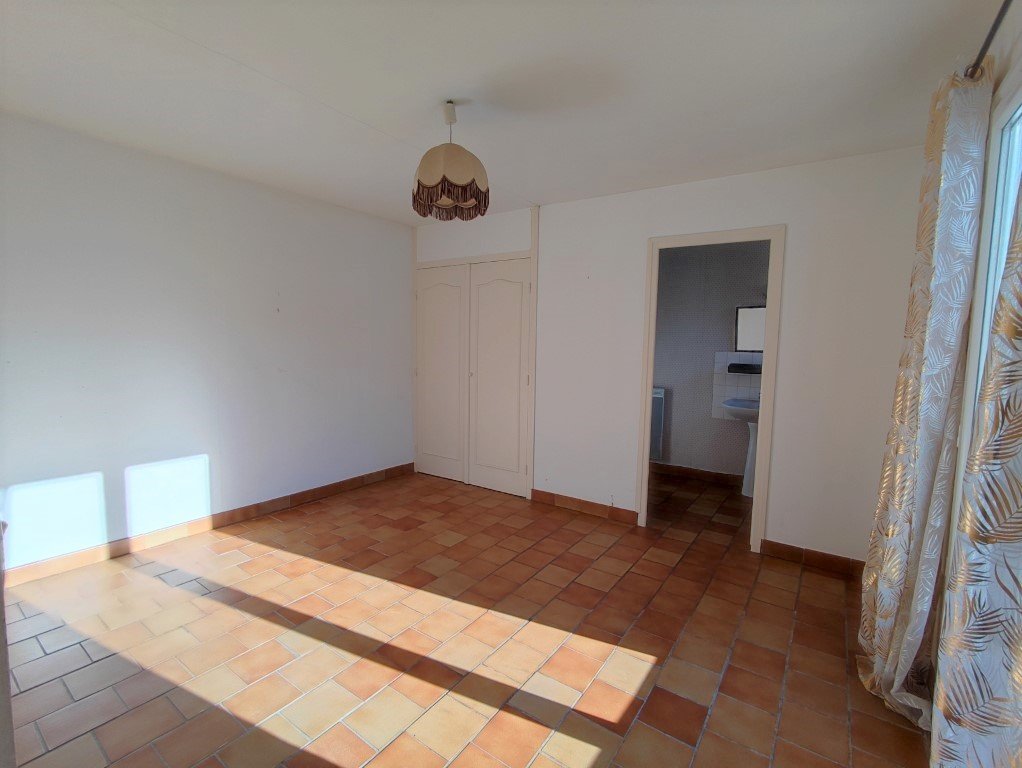 Maison à vendre  - 4 pièce(s) - 89.9m2 - Pons (17800)