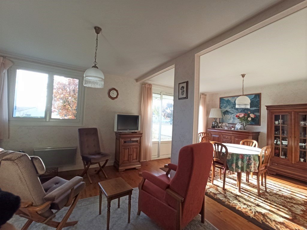 Maison à vendre  - 4 pièce(s) - 73.4m2 - Pons (17800)