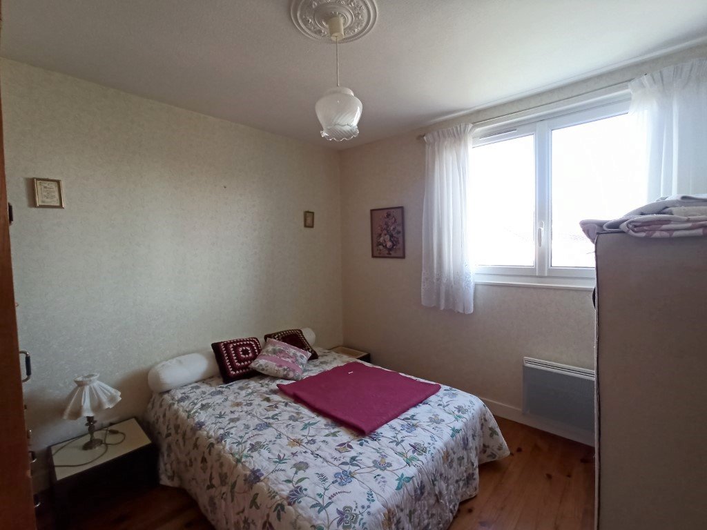 Maison à vendre  - 4 pièce(s) - 73.4m2 - Pons (17800)