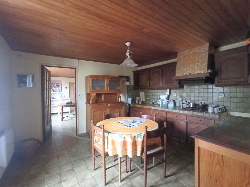 Maison à vendre  - 3 pièce(s) - 59.4m2 - Pons (17800)