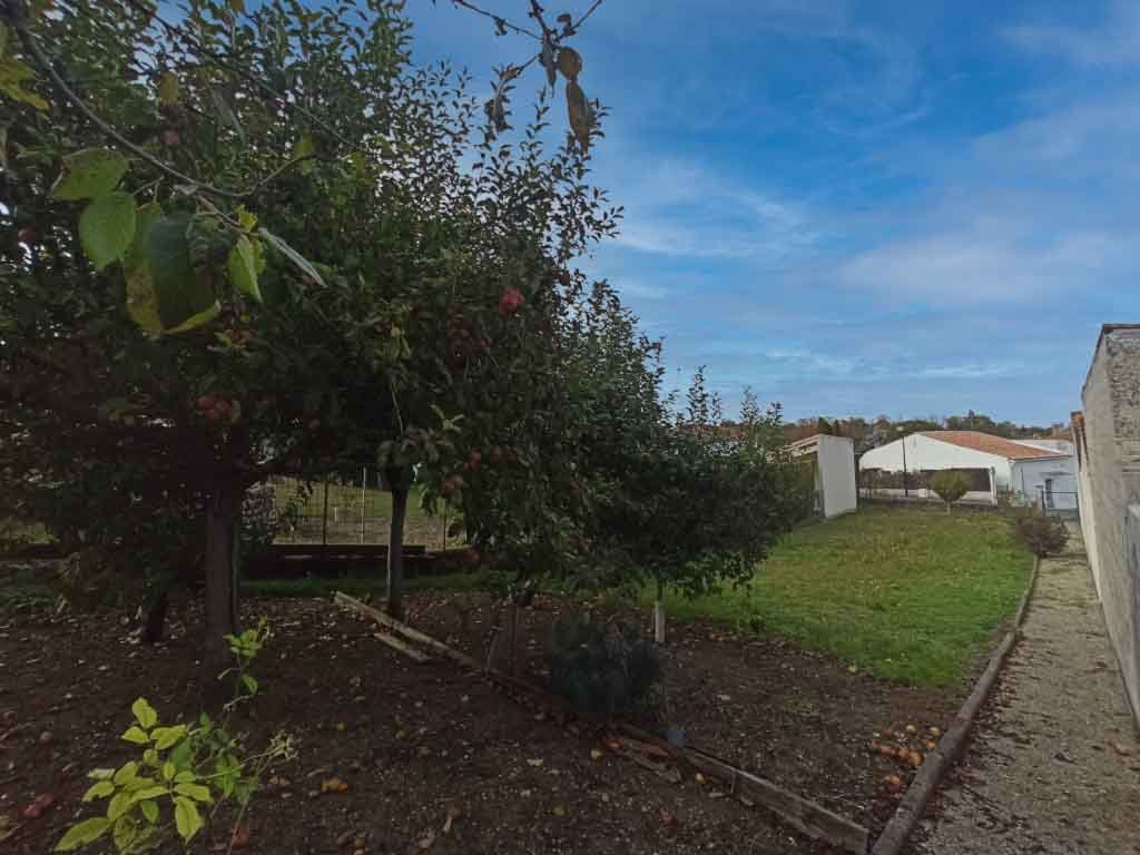 Maison à vendre  - 3 pièce(s) - 59.4m2 - Pons (17800)