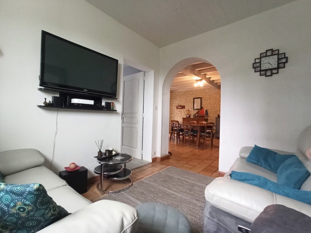 Maison à vendre  - 6 pièce(s) - 113m2 - Pons (17800)