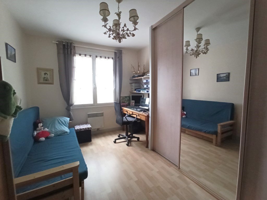 Maison à vendre  - 6 pièce(s) - 113m2 - Pons (17800)