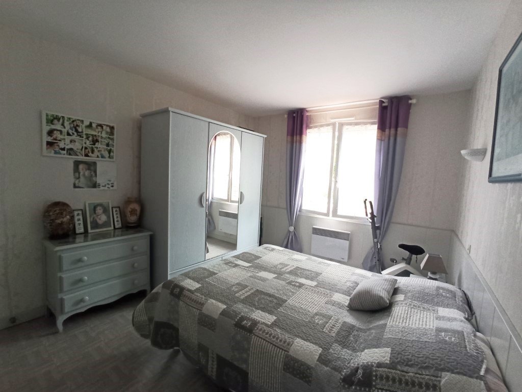 Maison à vendre  - 6 pièce(s) - 113m2 - Pons (17800)