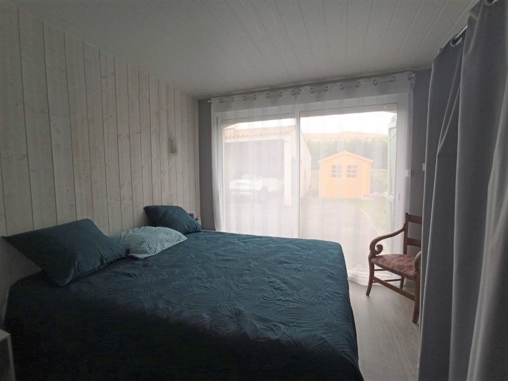 Maison à vendre  - 6 pièce(s) - 113m2 - Pons (17800)