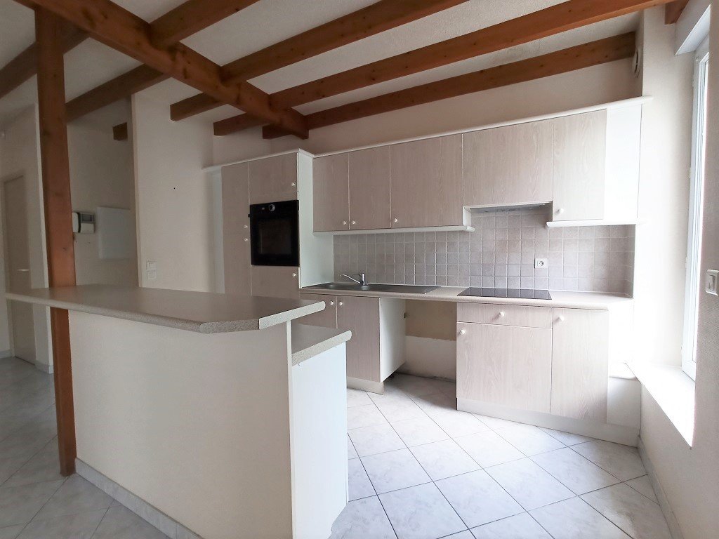 Duplex à vendre  - 3 pièce(s) - 70.92m2 - Saintes (17100)