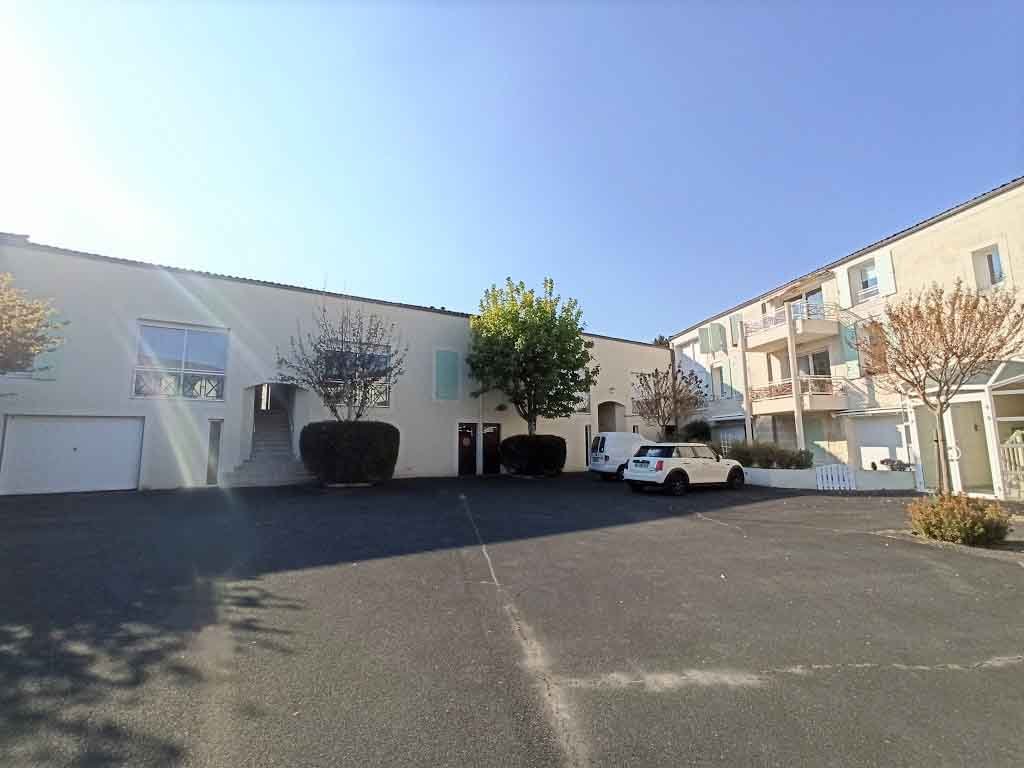 Duplex à vendre  - 3 pièce(s) - 70.92m2 - Saintes (17100)