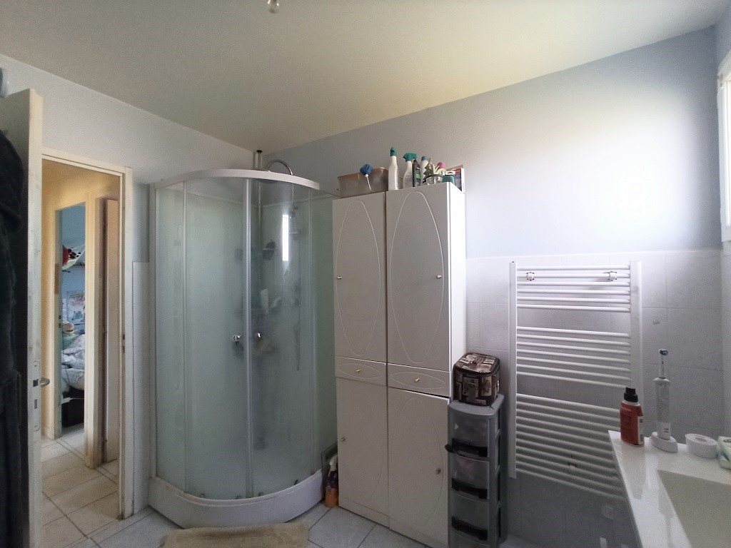 Maison à vendre  - 5 pièce(s) - 100m2 - Montils (17800)