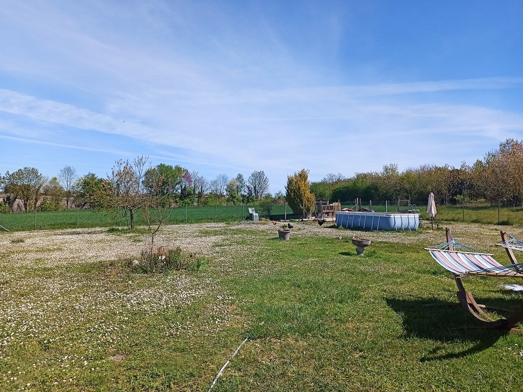 Maison à vendre  - 5 pièce(s) - 100m2 - Montils (17800)