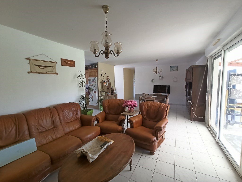 Maison à vendre  - 5 pièce(s) - 100m2 - Montils (17800)