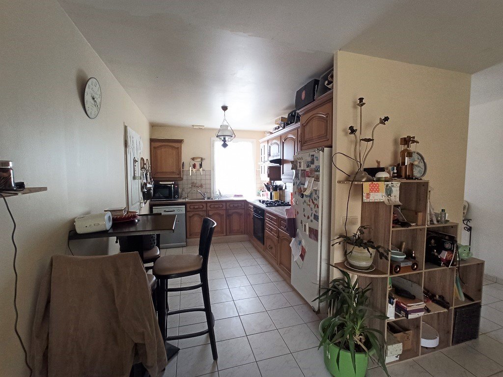 Maison à vendre  - 5 pièce(s) - 100m2 - Montils (17800)