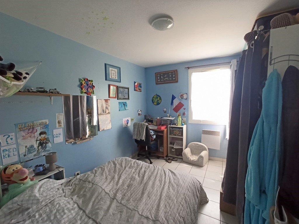 Maison à vendre  - 5 pièce(s) - 100m2 - Montils (17800)