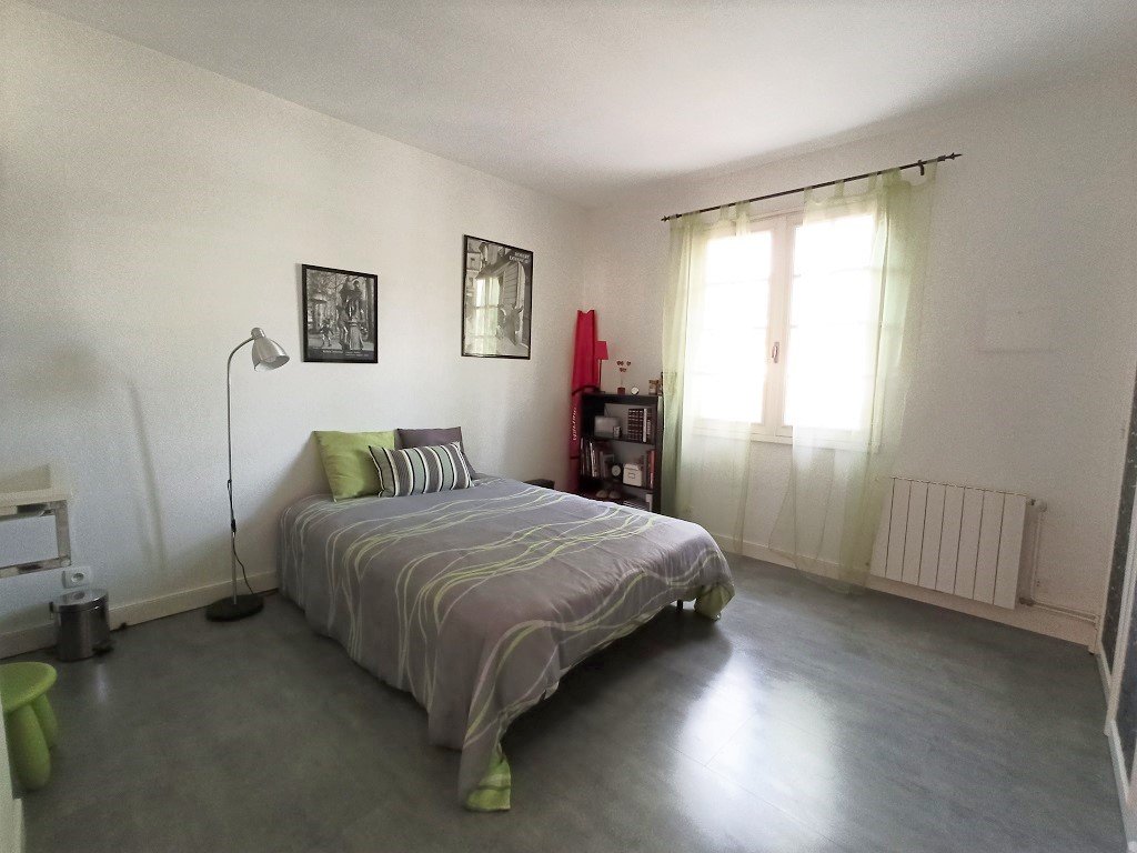 Maison à vendre  - 6 pièce(s) - 188m2 - Pons (17800)