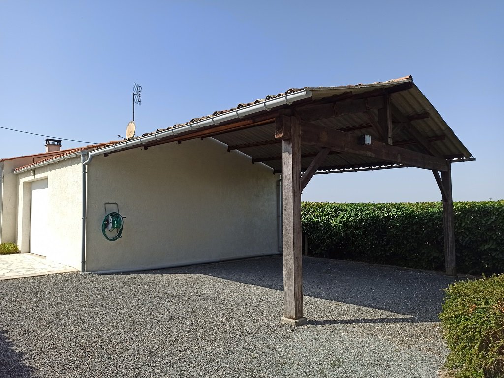 Maison à vendre  - 5 pièce(s) - 92.7m2 - Pons (17800)