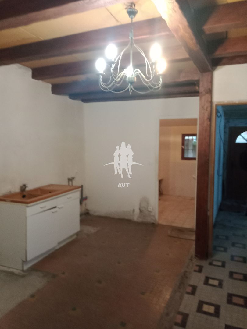 Maison à vendre  - 4 pièce(s) - 180m2 - Les Trois Moutiers (86120)