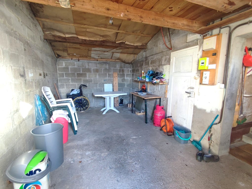 Maison à vendre  - 4 pièce(s) - 67.5m2 - Pons (17800)