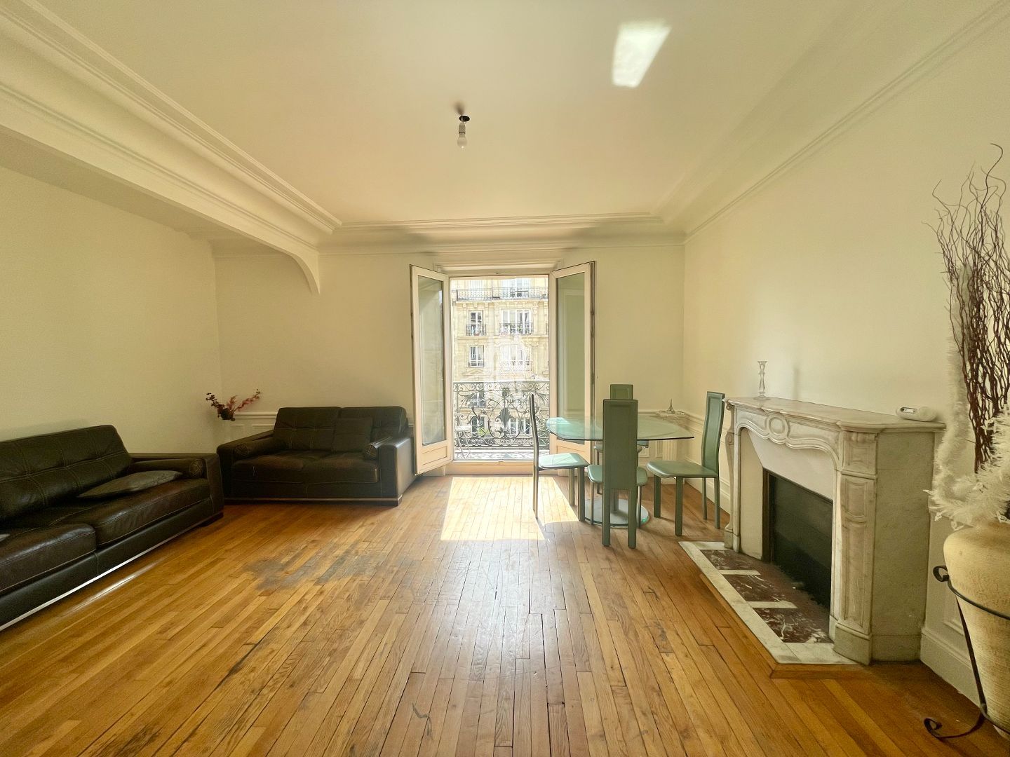 Appartement ancien à vendre  - 4 pièce(s) - 90.82m2 - Paris (75011)