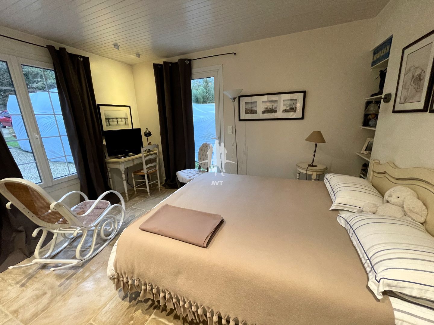 Propriété à vendre  - 10 pièce(s) - 311m2 - Douains (27120)