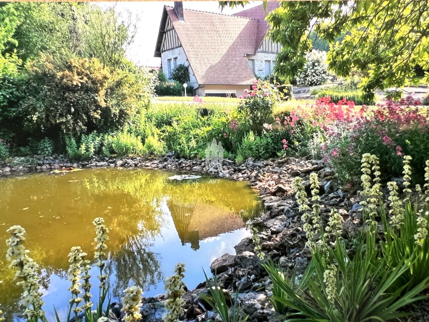 A vendre , Vironvay ( 27400 ),  propriété ,  253 m2 hab.  , 8 p