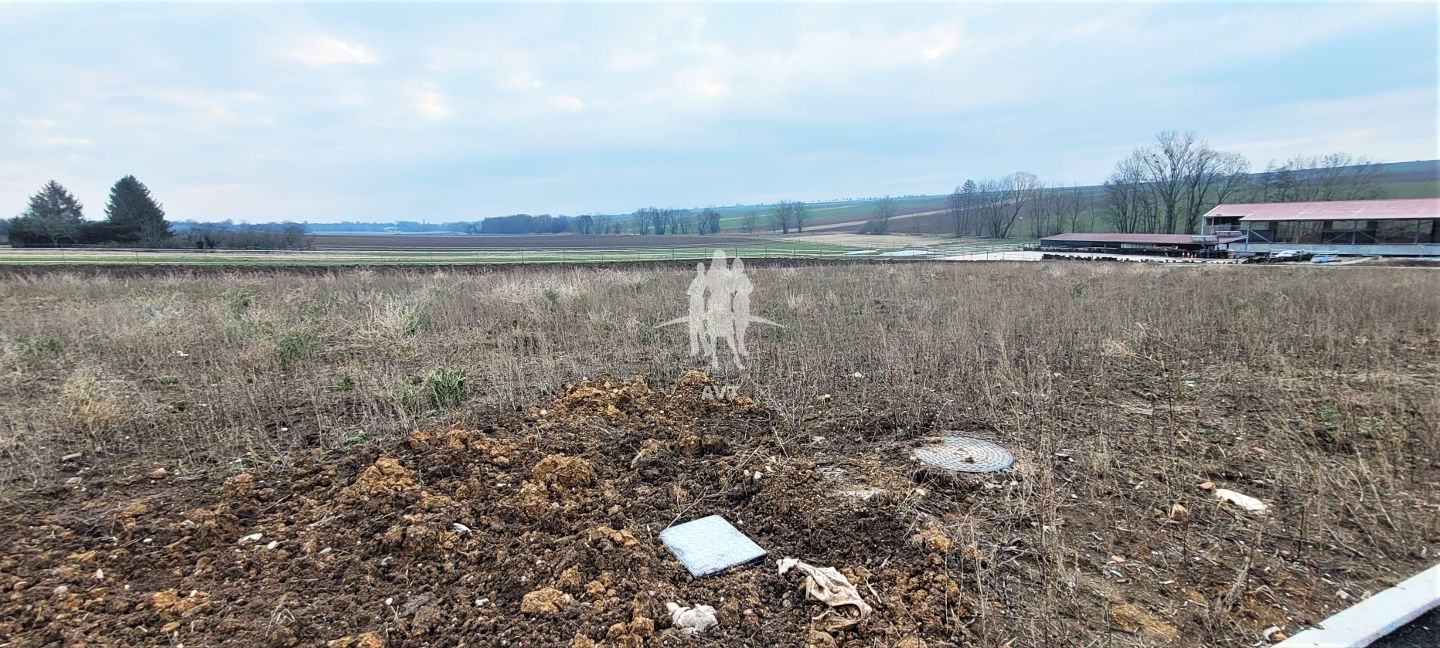 Terrain constructible à vendre  - 407m2 - Osthoffen (67990)