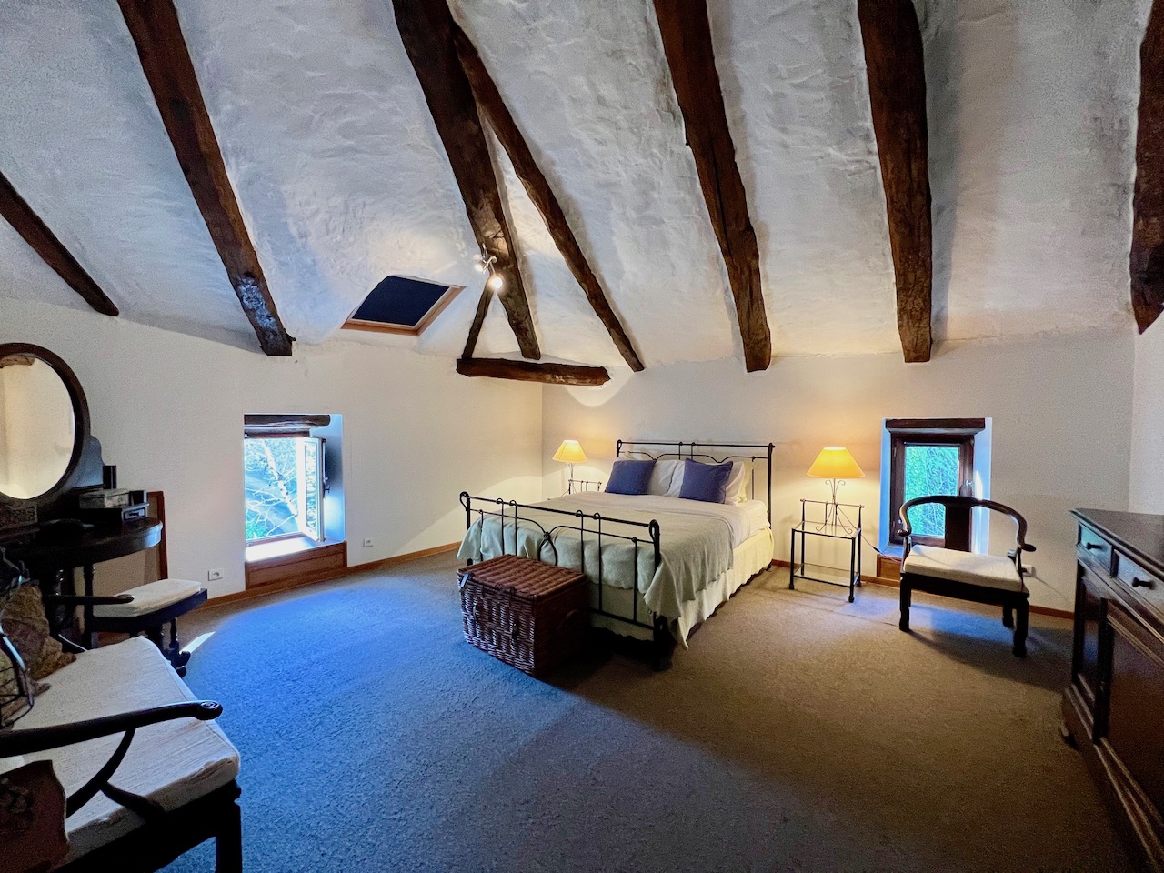 Maison à vendre  - 8 pièce(s) - 300m2 - Lespinassiere (11160)