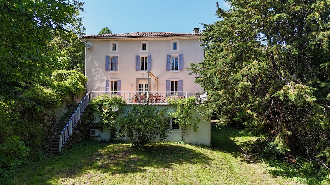 Maison à vendre  - 8 pièce(s) - 300m2 - Lespinassiere (11160)