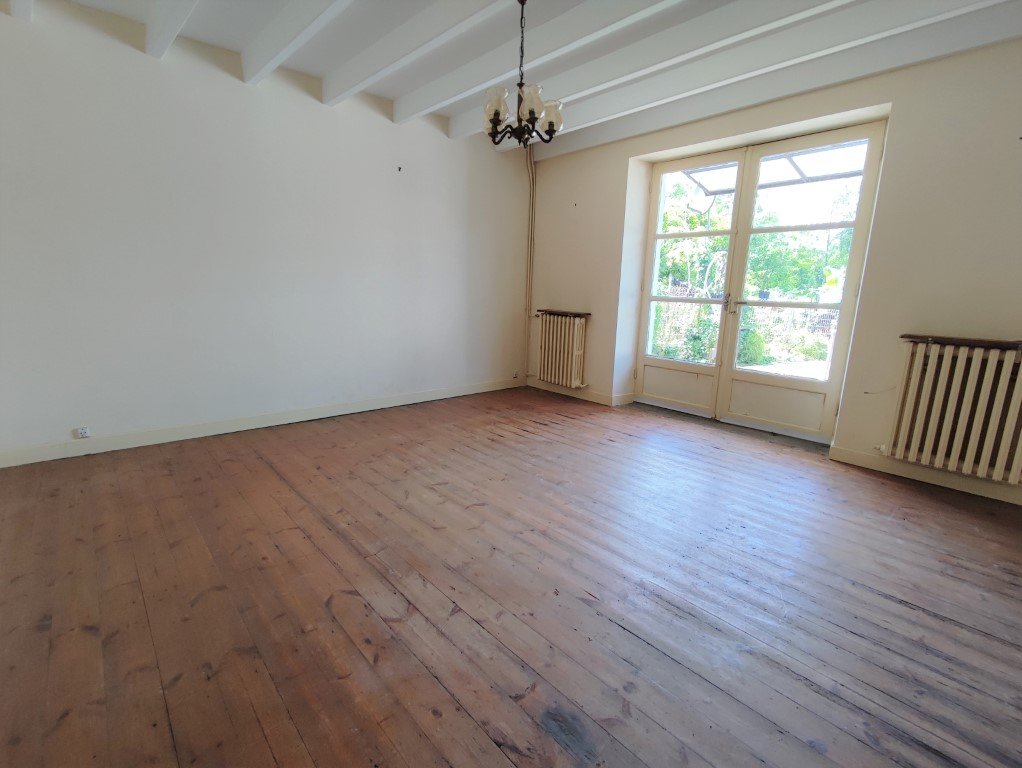 Maison à vendre  - 4 pièce(s) - 130m2 - Pons (17800)