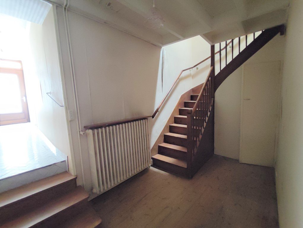 Maison à vendre  - 4 pièce(s) - 130m2 - Pons (17800)