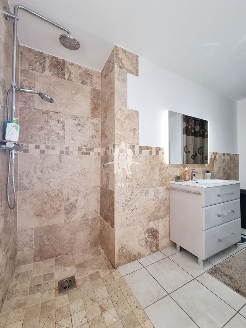 >Appartement en rez-de-jardin à vendre  - 4 pièce(s) - 80m2 - Draguignan (83300)