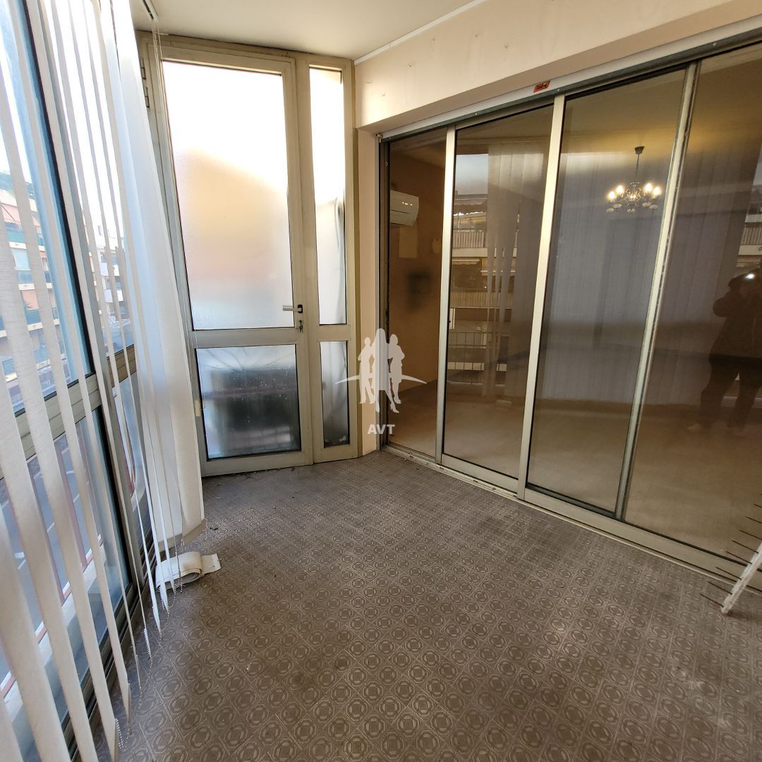 Appartement à vendre  - 3 pièce(s) - 88m2 - Saint-laurent-du-var (06700)