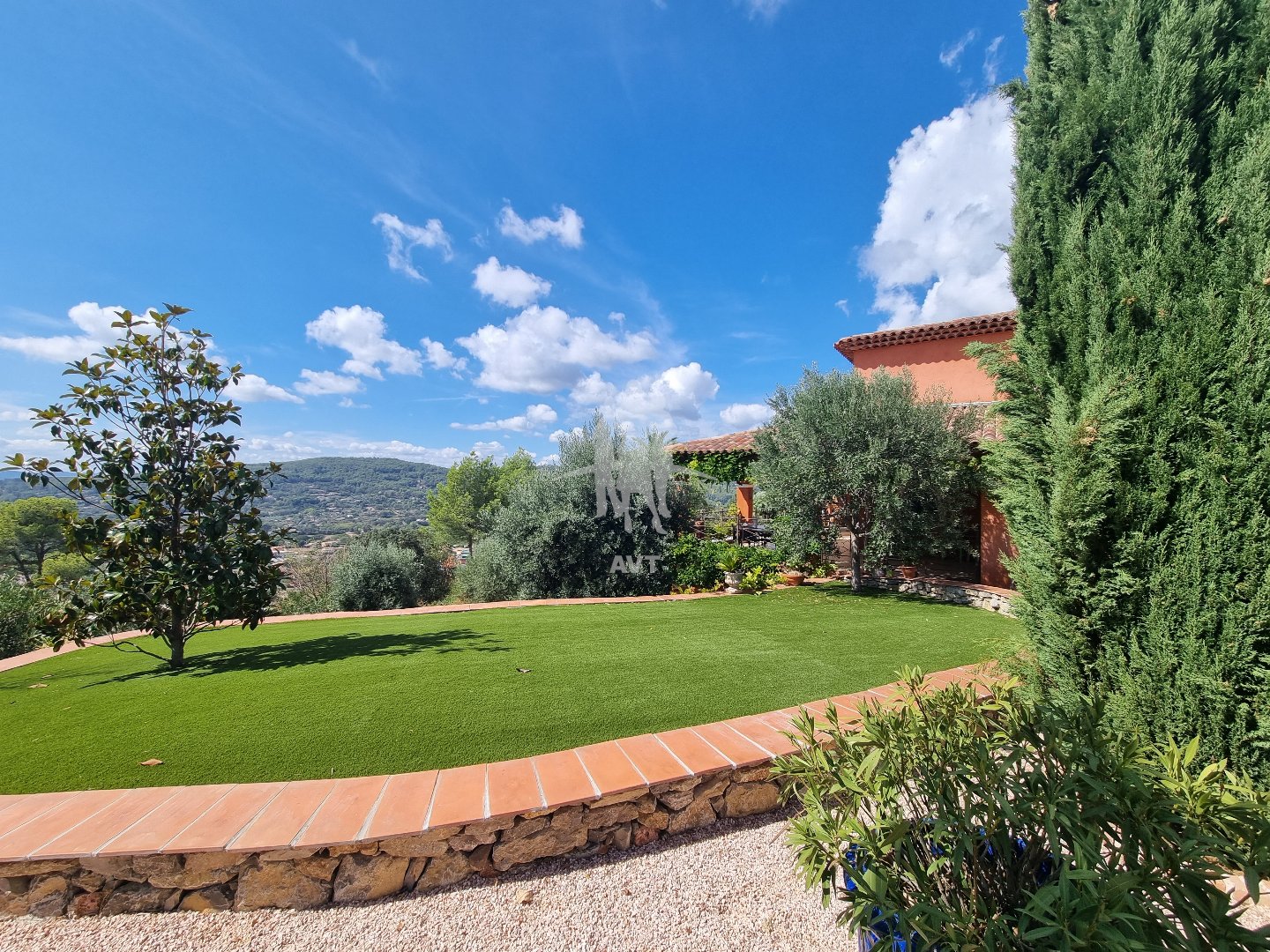 Maison à vendre  - 7 pièce(s) - 209m2 - Draguignan (83300)