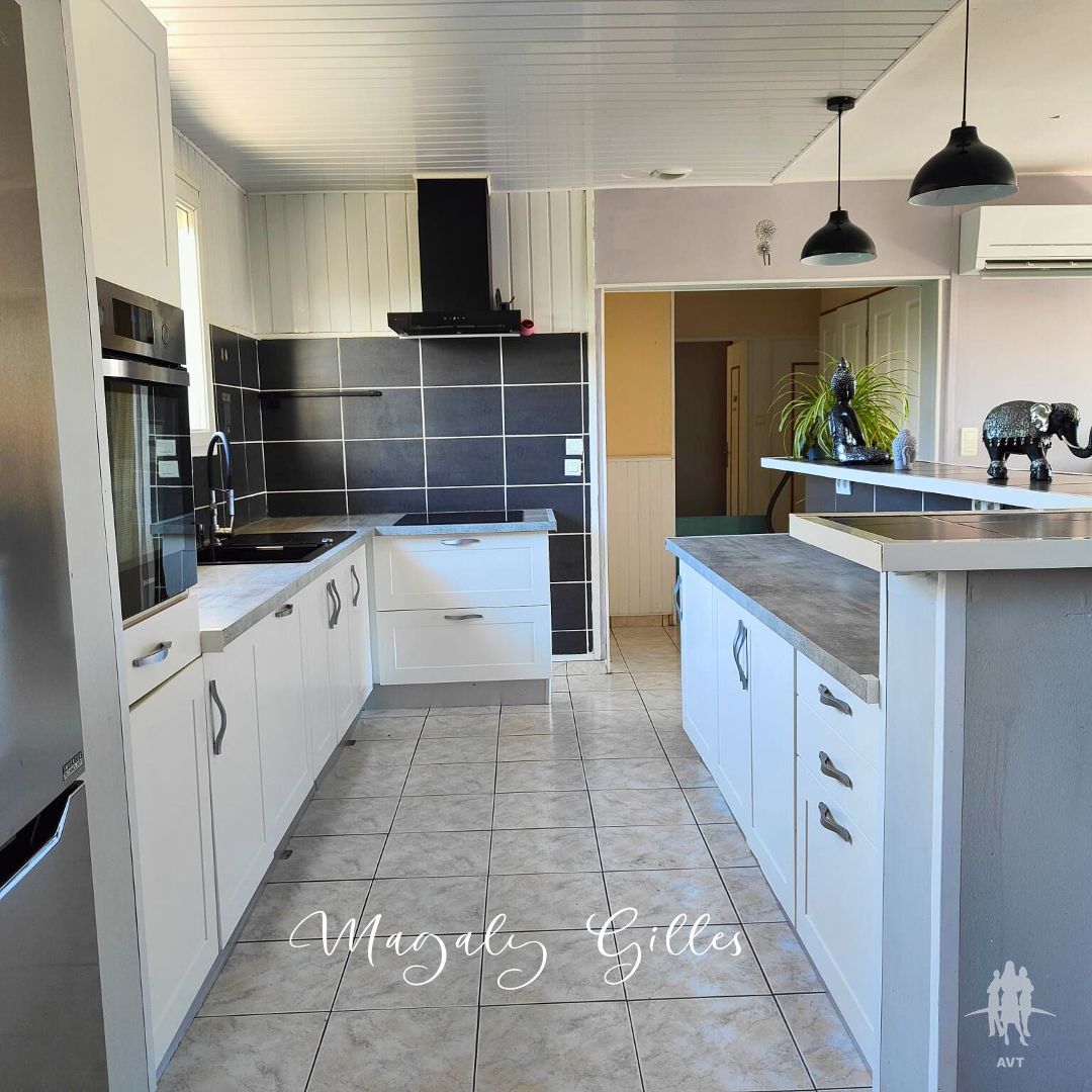 Maison à vendre  - 5 pièce(s) - 132m2 - Redessan (30129)