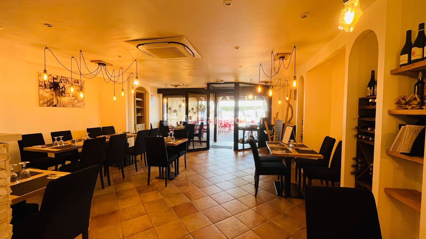 PORTICCIO – RESTAURANT EN BORD DE MER – 80 COUVERTS – BELLE OPPO