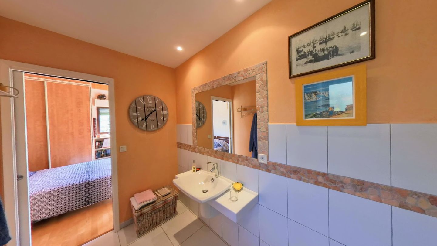 Maison à vendre  - 5 pièce(s) - 168m2 - Castelnau-d'aude (11700)