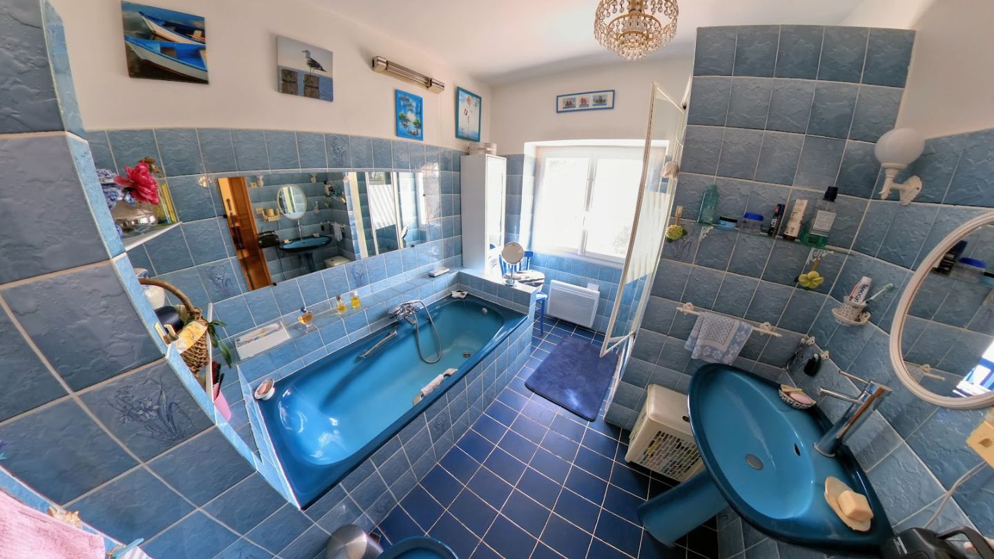 Maison à vendre  - 5 pièce(s) - 168m2 - Castelnau-d'aude (11700)