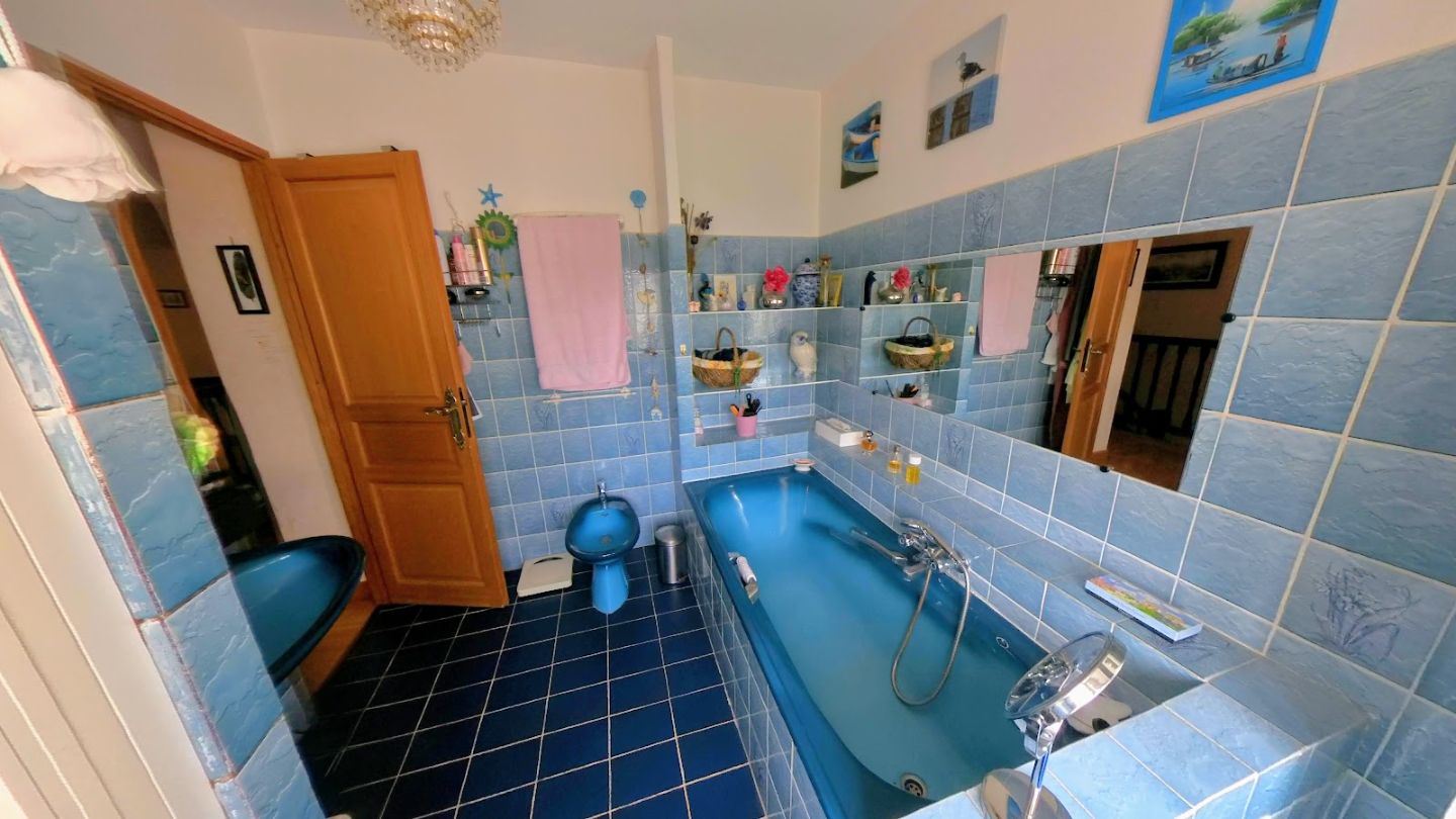 Maison à vendre  - 5 pièce(s) - 168m2 - Castelnau-d'aude (11700)