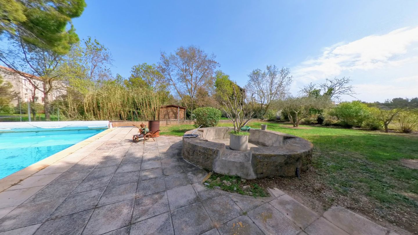 Maison à vendre  - 5 pièce(s) - 168m2 - Castelnau-d'aude (11700)