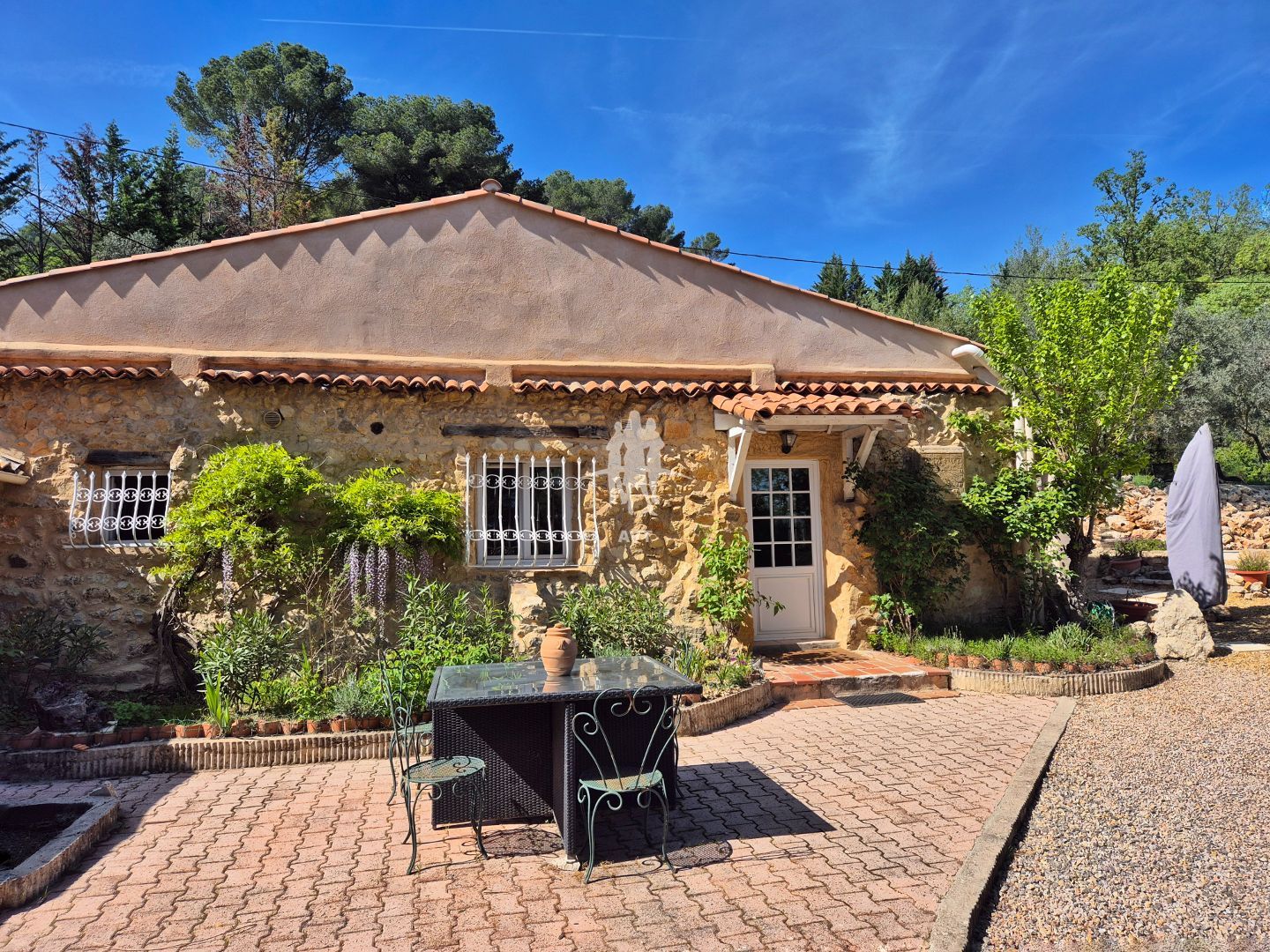 Maison à vendre  - 6 pièce(s) - 119m2 - Callas (83830)