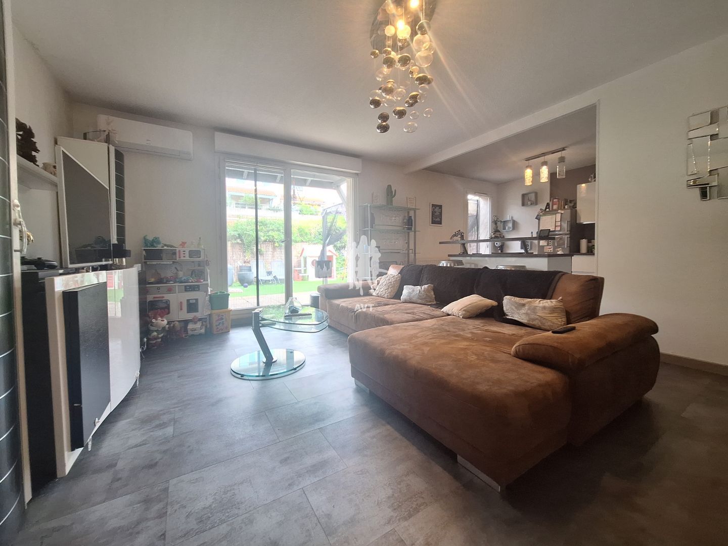 Appartement à vendre  - 3 pièce(s) - 70m2 - Lyon (69008)